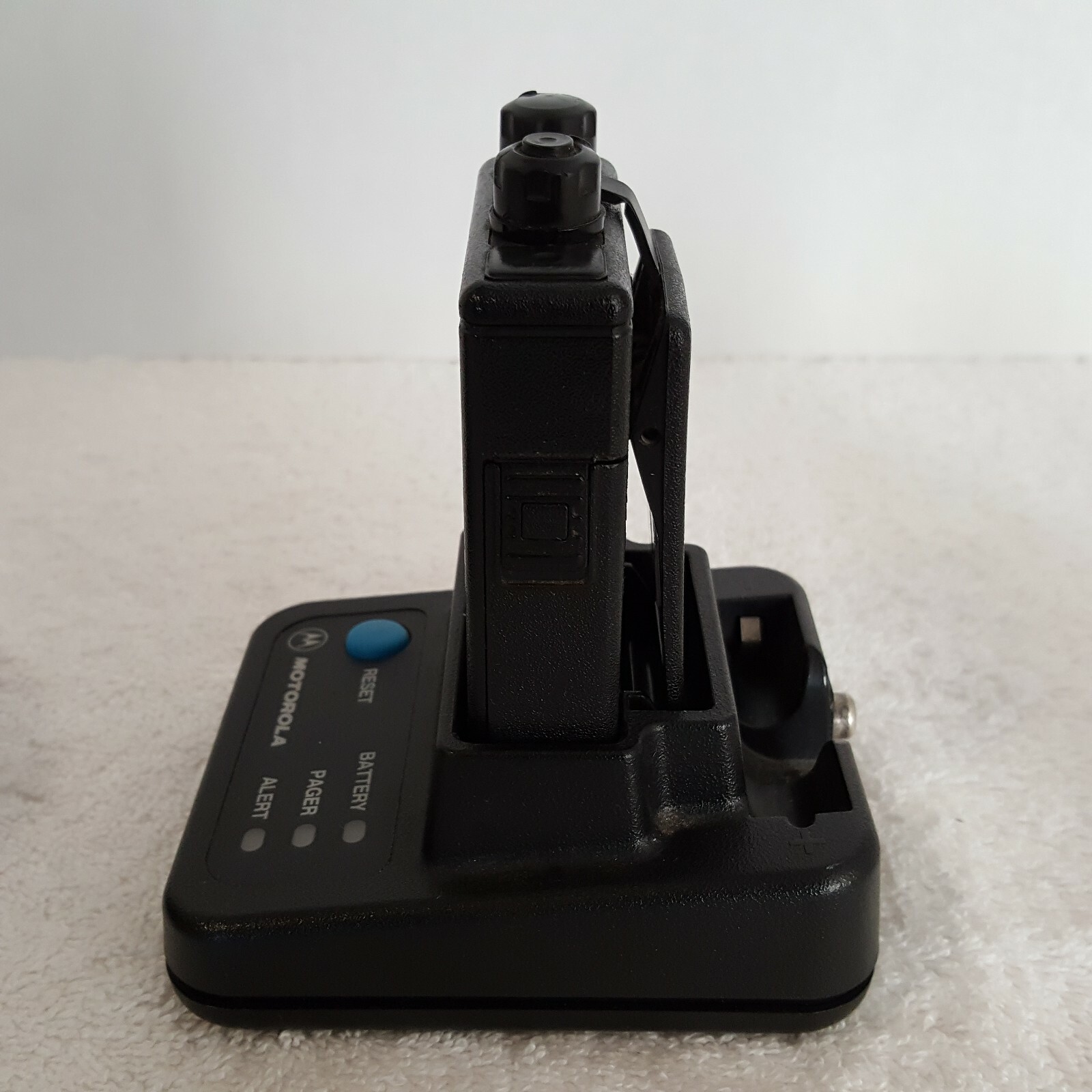 Motorola Minitor II SV FIRE EMS W/CHARGER