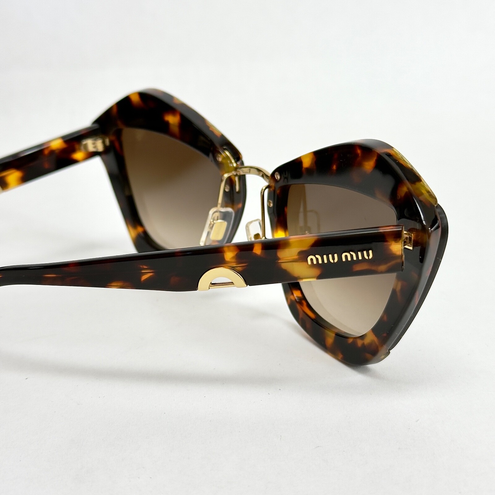 Pre-owned Miu Miu Charm Mu01xs Dark Brown Havana Geometric Luxury Fashion Sunglasses 01x In Vau-6s1