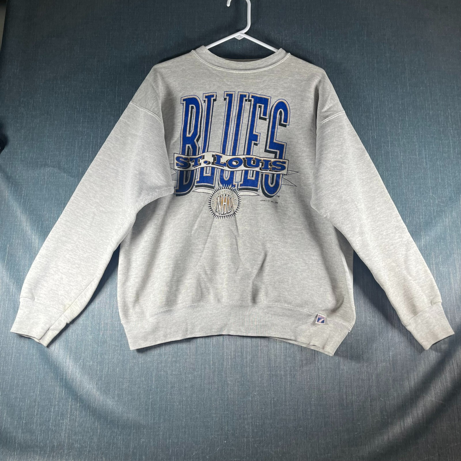 NHL Mens Sweatshirt Light Gray St Louis Blues Long Sleeve