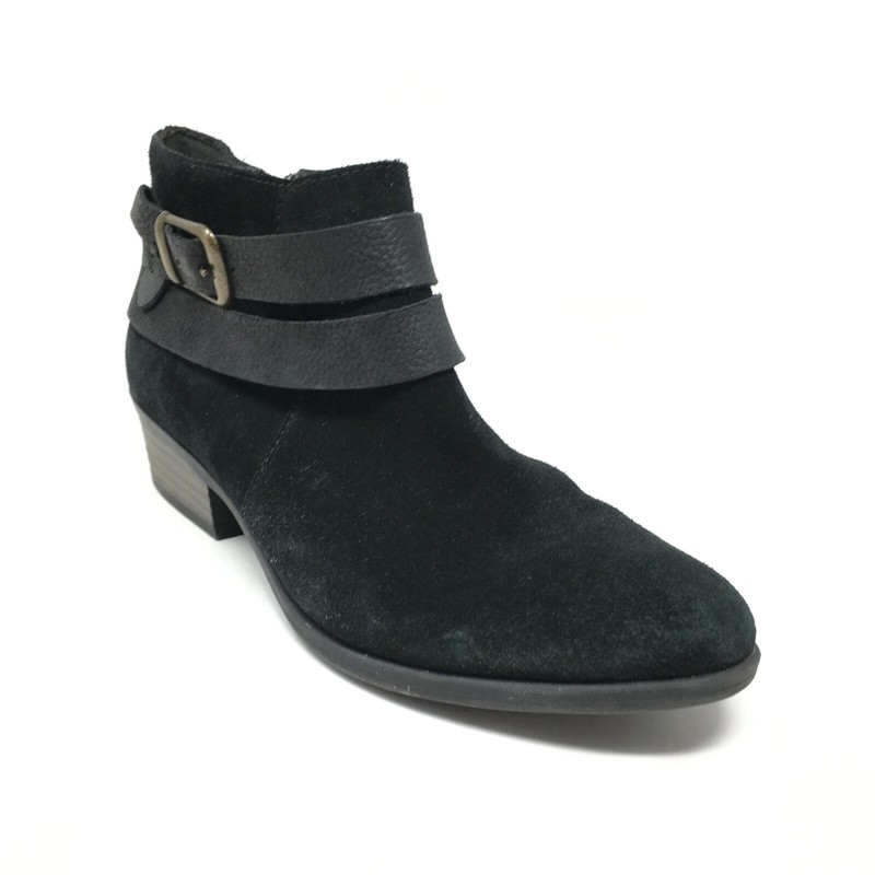 clarks booties