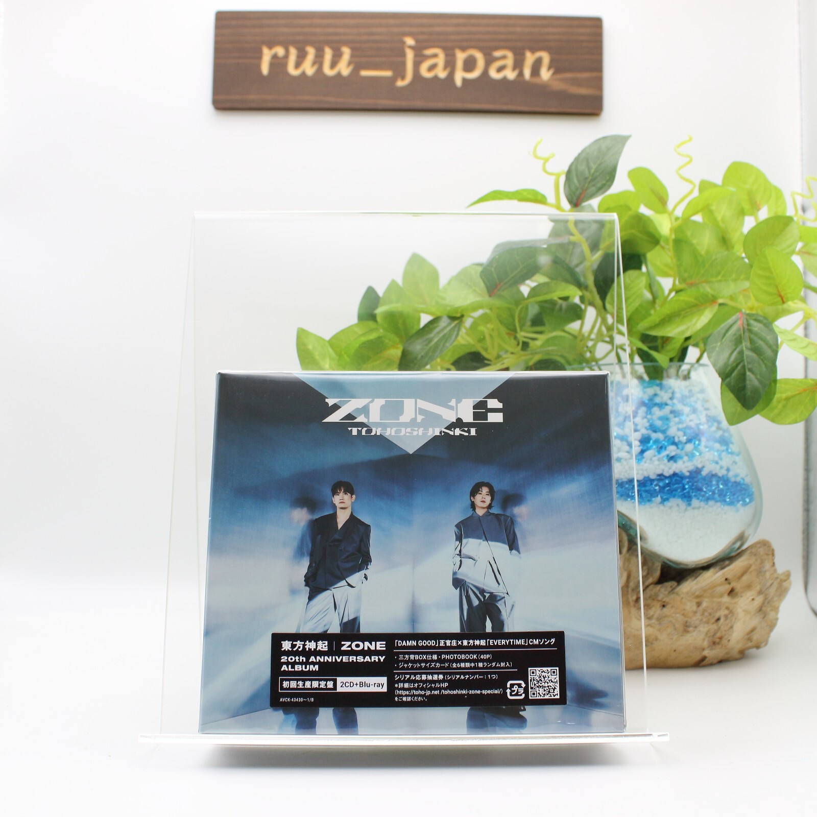 New TVXQ Tohoshinki ZONE First Limited Edition 2 CD Blu-ray