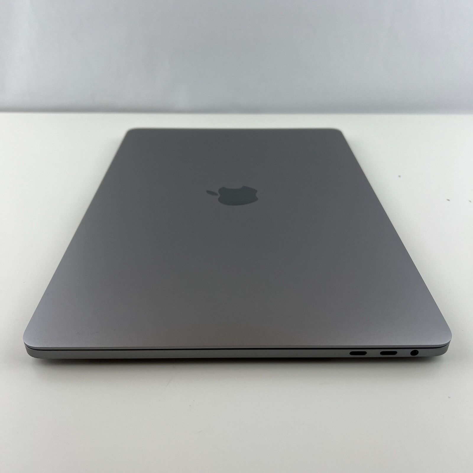 MacBook Pro 13 2018 Gray 2.3 i5 16GB 512GB + Very Good + Warranty + ISO Keyboard - Picture 12 of 12