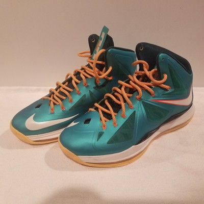 Nike LeBron X EXT 