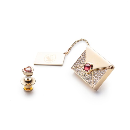 Женская брошь Swarovski Letra Pink с кристаллами Swarovski 5665842