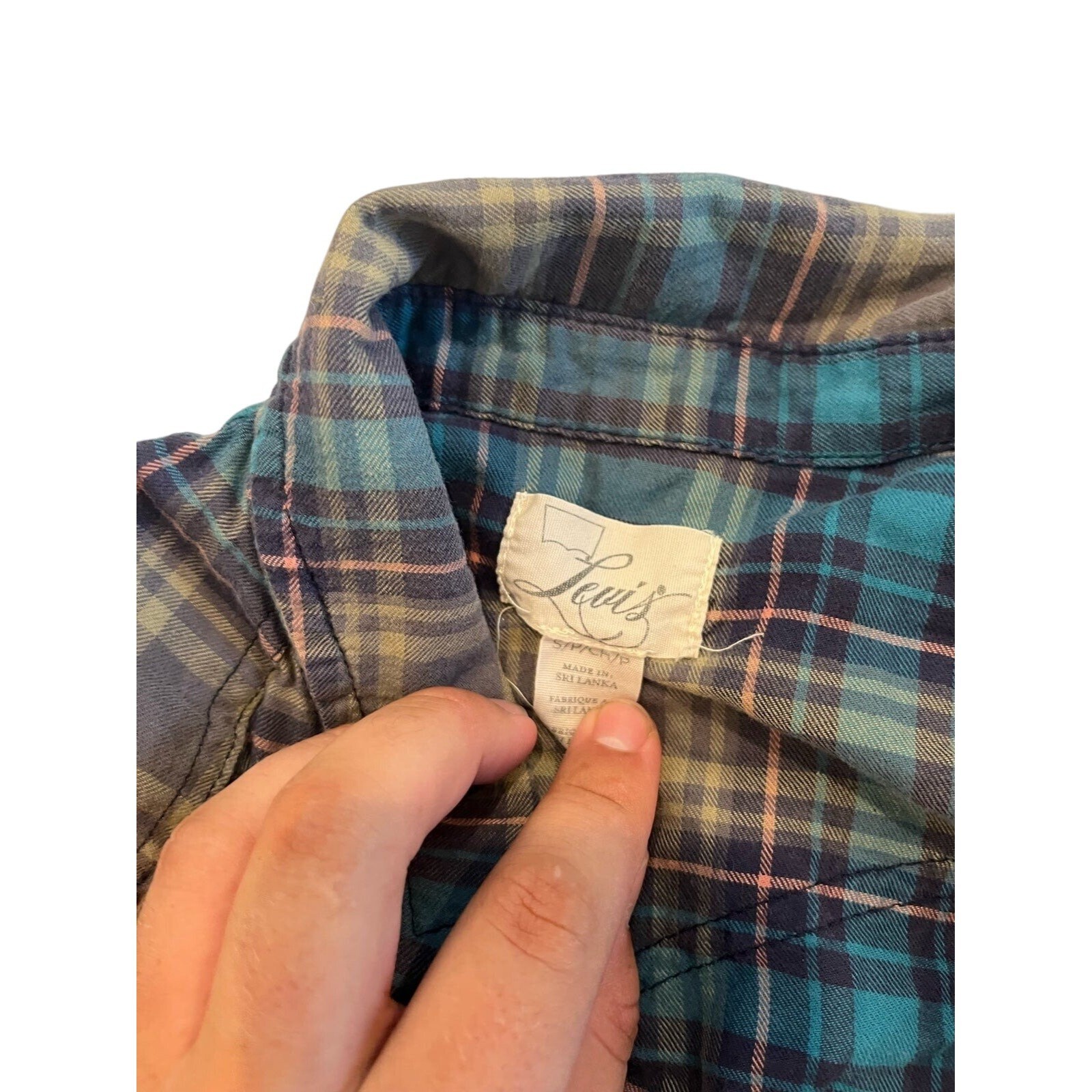 Levi&rsquo;s Flannel Button Down