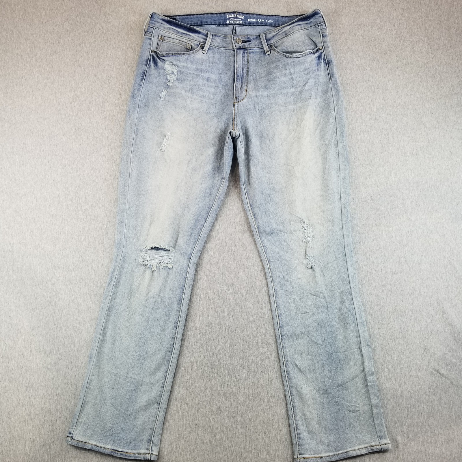 Levi Jeans Women's Sz 18 High Rise Slim Light Wash Normcore Cute Trendy Stylish