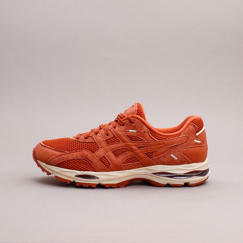 

Мужские беговые кроссовки Asics Sportstyle x DENIM TEARS Gel-MC Plus Burnt Ocher 1201A458-600, Оранжевый