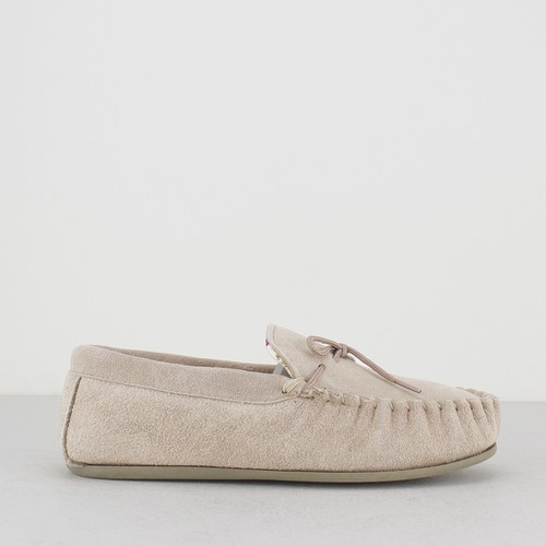 comfortable moccasin slippers