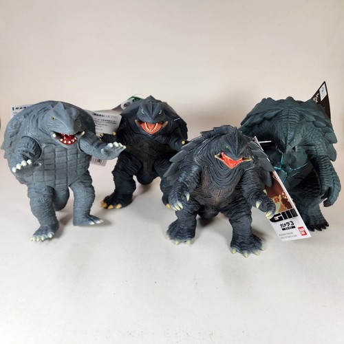 ガメラ　大映　フィギュア　GAMERA, The Great Monster Amazon.com: Bandai Movie Monster Series Gamera (2023) : Toys