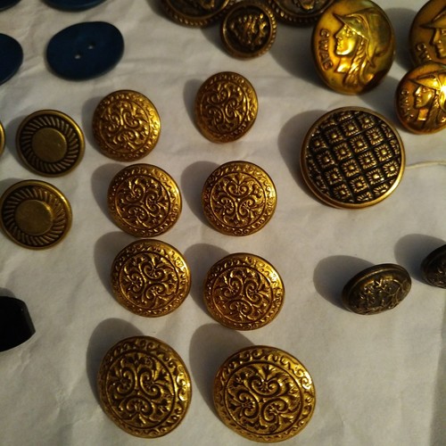 Vintage Metal Shell CWAC Ornate Buttons Lot