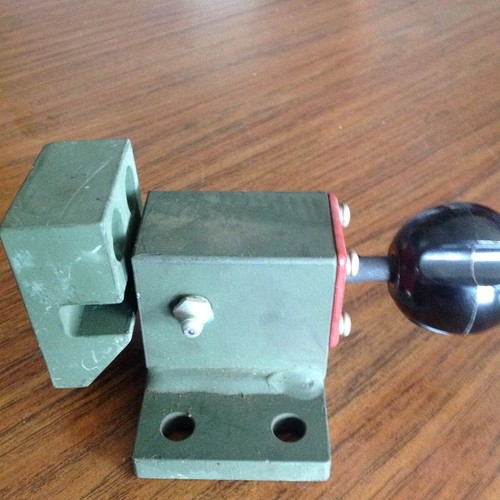 Military Door / Compartment (Hatch Latch), spring return with Striker and Shims