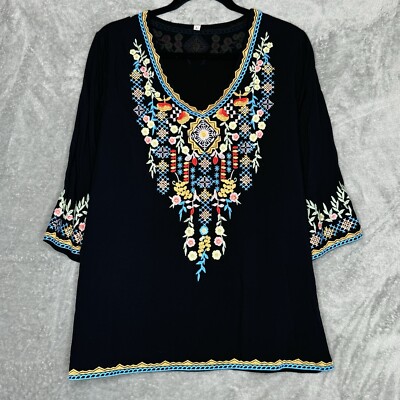 Amazon Large Shirt Top Black Floral Flower 3/4 Sleeve V Neck Embroidered Knit