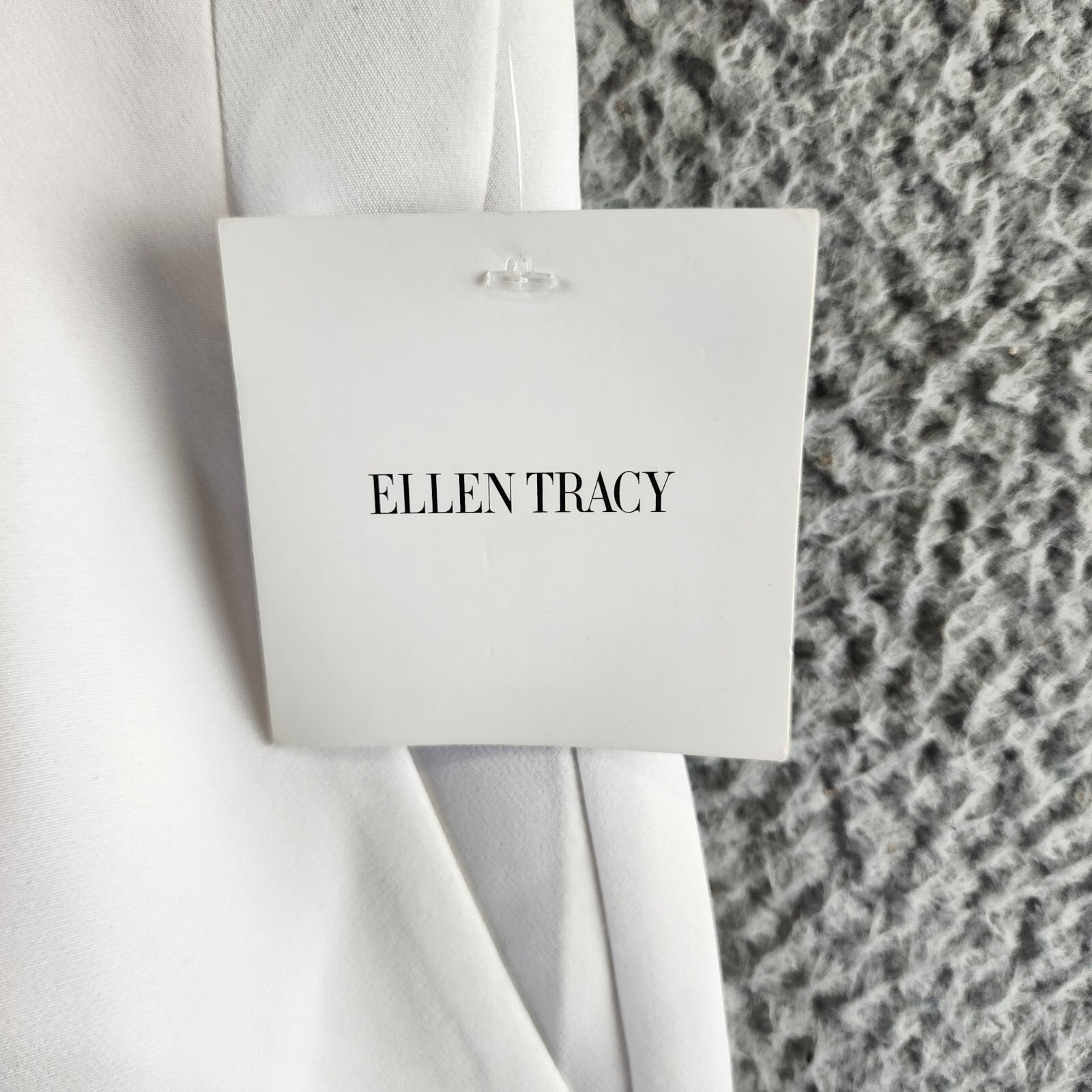 Ellen Tracy High Waisted Pleated Shorts Women's L White Zip Hook & Bar Closure - Picture 4 of 14