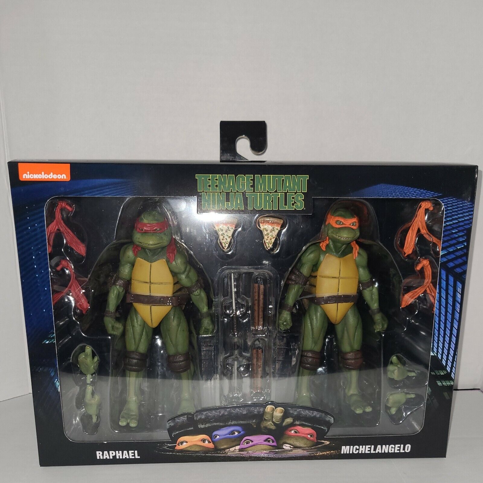 NECA Teenage Mutant Ninja Turtles 90's Raphael & Michelangelo - 2-Pack NECA Teenage Mutant Ninja Turtles 90's Raphael & Michelangelo - 2-Pack