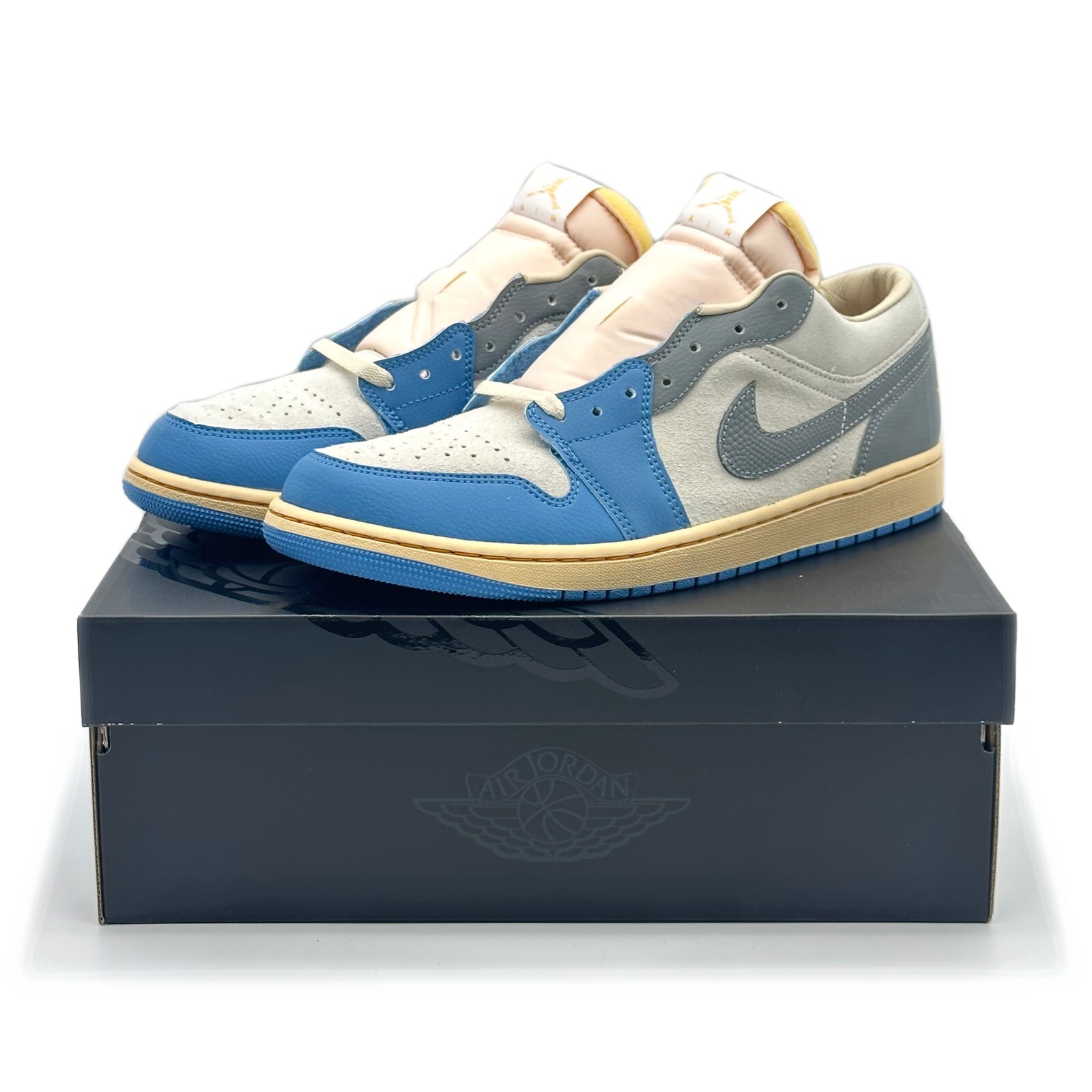DZ5376-469 Nike Air Jordan 1 Low Tokyo 96 Vintage UNC DZ5376-469 Nike Air Jordan 1 Low Tokyo 96 Vintage UNC
