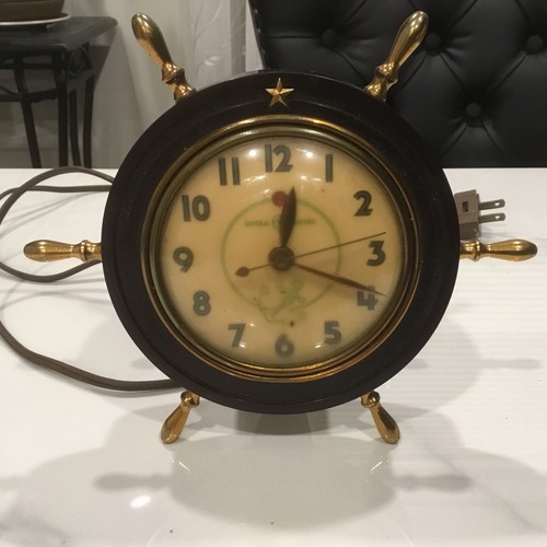 General Electric ビンテージ時計 レッド 1950's Vintage Red GE Electric Clock 2H38 Runs! Kitchen