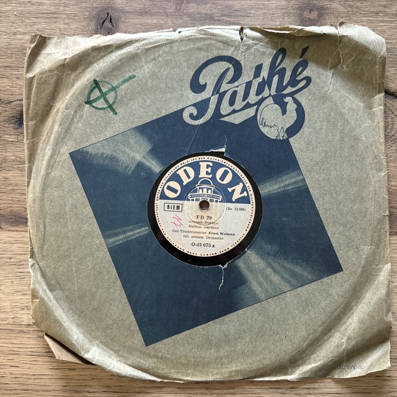 Schellack Platte: Der Tricktrommler Ernst Weiland - Fd 79 / Sahara - Odeon 31675