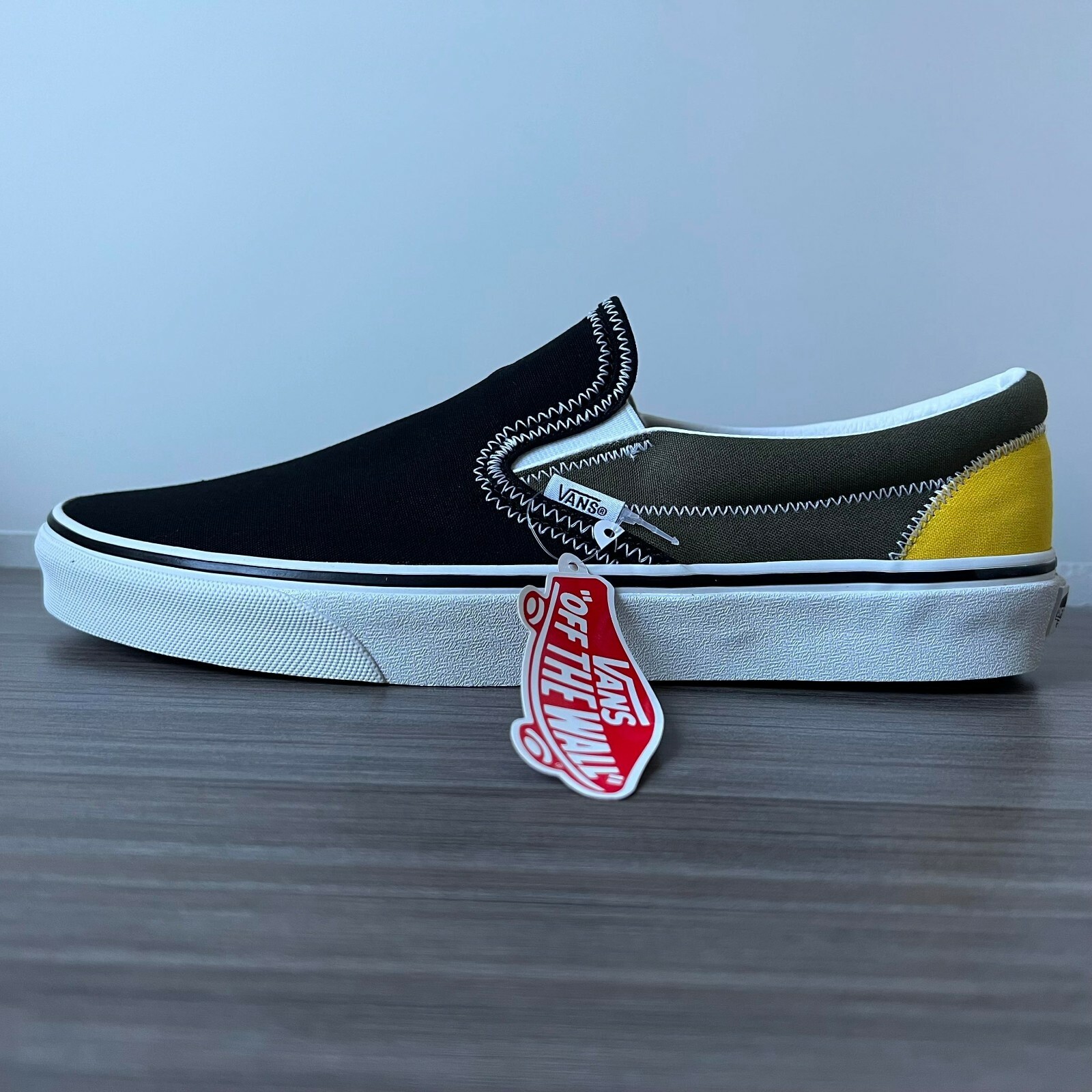 Vans Classic Slip-on Skate Shoes Men's 