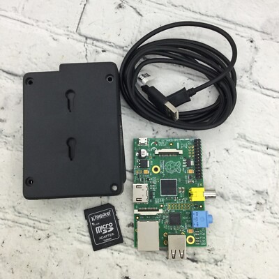 Raspberry Pi (C)2011.12 Model 1 FCC ID: 2A9CB-RPI21  The Original Pi