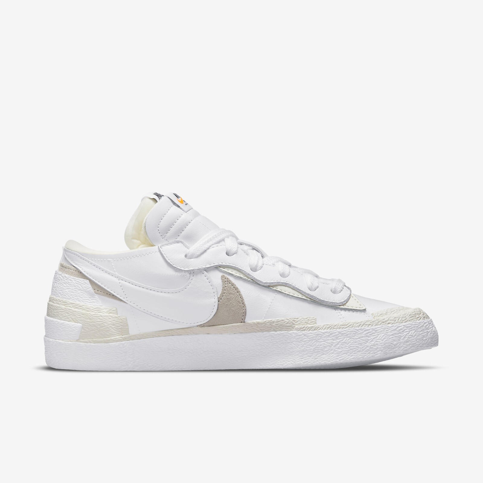

Мужские кроссовки Nike x Sacai Blazer Low White из лакированной кожи DM6443-100, White/grey, Nike Blazer Low