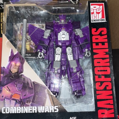 Transformers Combiner Wars Cyclonus MISB CHUG