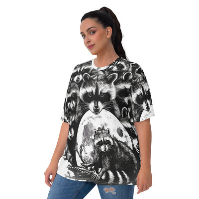 Raccoons Vintage Graphic T-shirts, Retro Raccoon Moon Tshirt, Raccoon Lovers