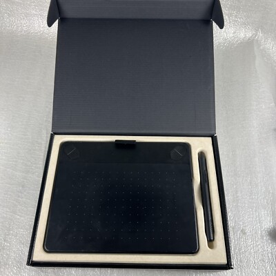 Wacom Intuos Creative Pen Drawing Tablet - Black - Small CTH-490 V9