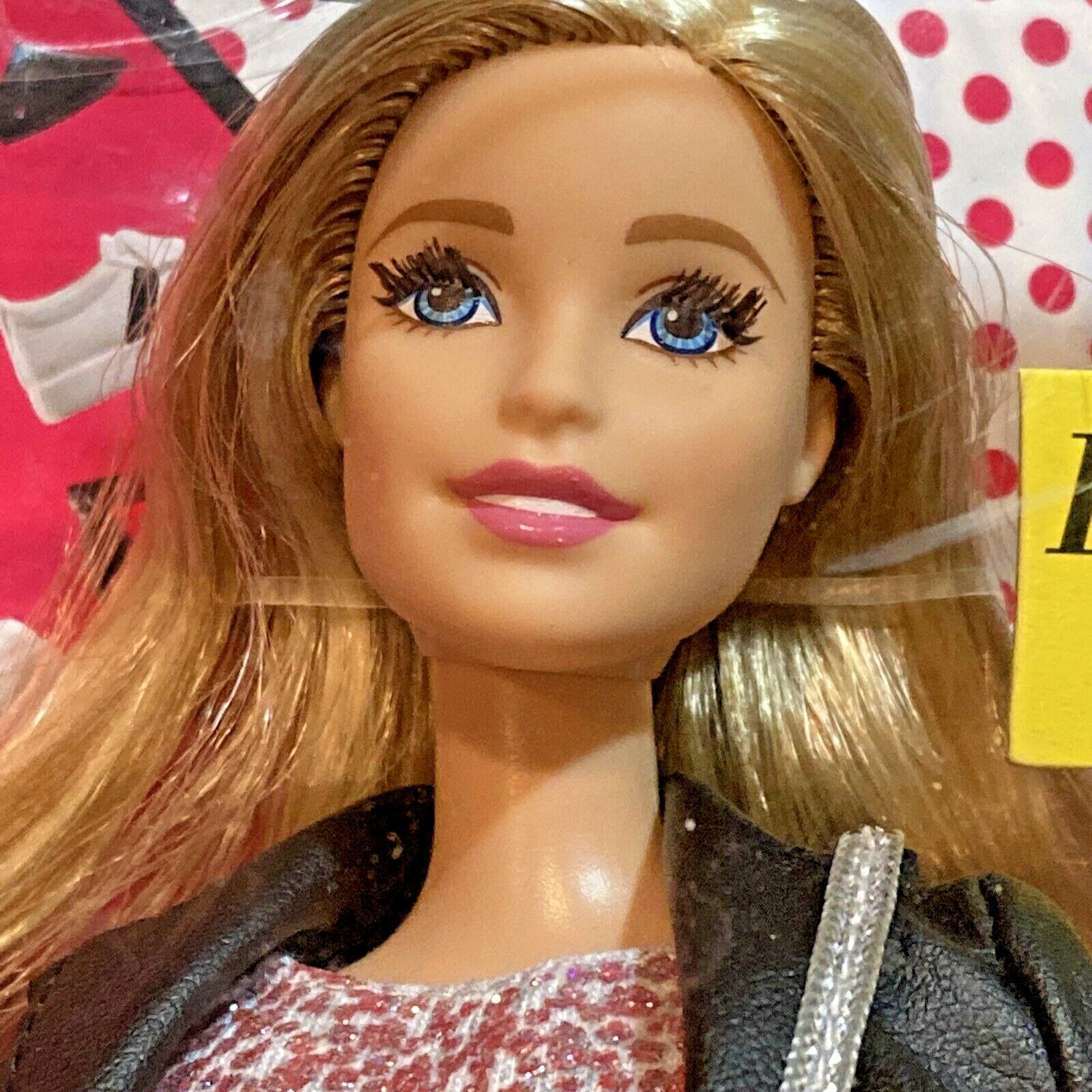 その他 Barbie Barbie I Can Be Sports Star Fashion Pack 2010 Mattel V3112