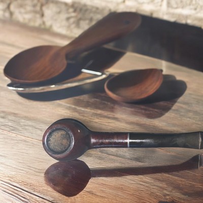 Vintage Dark Wood Estate Tobacco Pipe