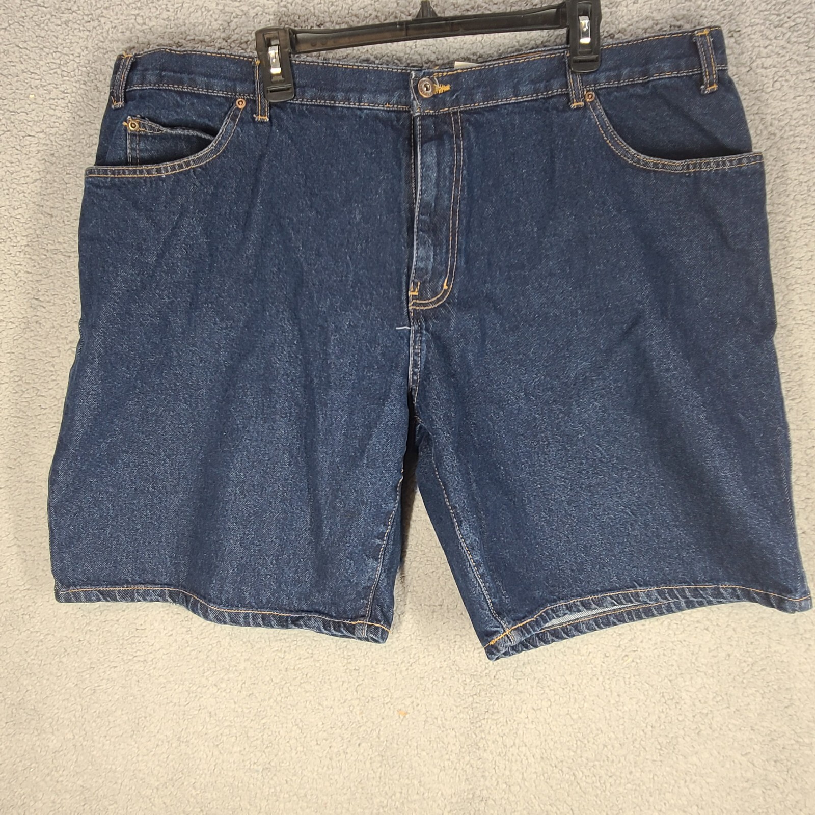 Faded Glory Mens Relaxed Jean Shorts 46W x 9L Denim Blue Flat Front 5 Pocket GUC