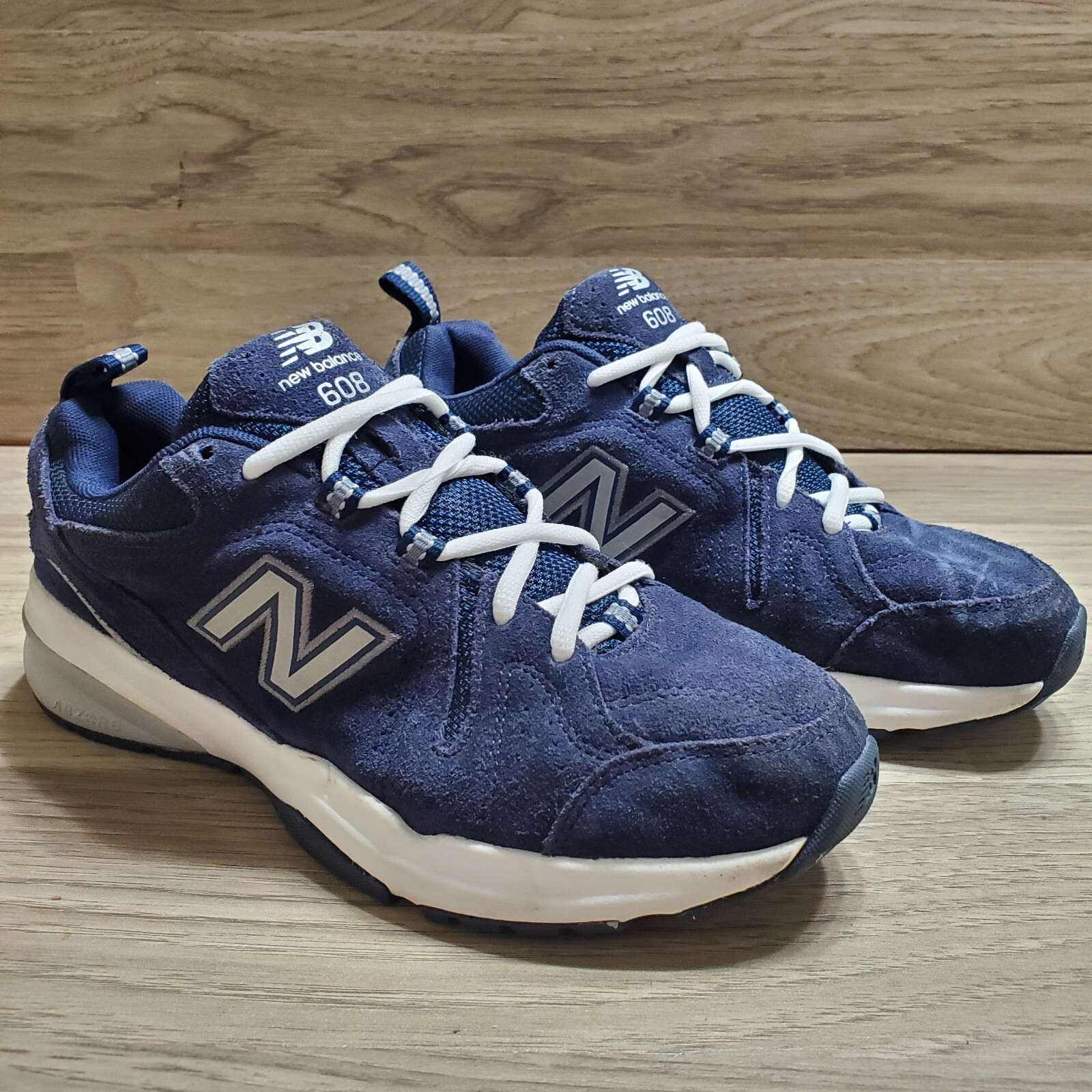 スエード送料&関税込みトレーニングシューズ New Balacne 608v5 Amazon | New Balance メンズ 608v5 カジュアル 快適