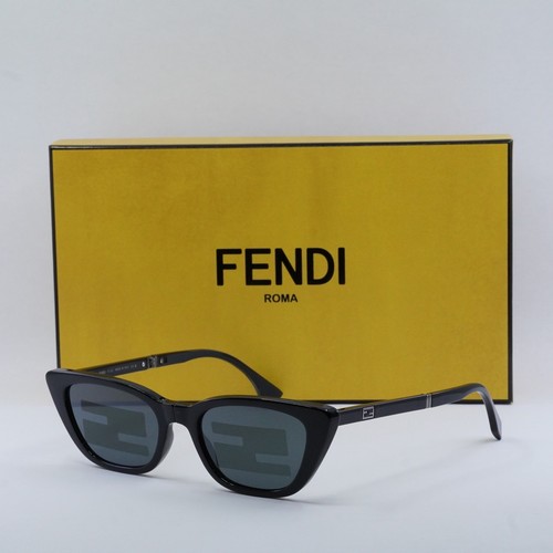 Pre-owned Fendi Fe40089i 01c Shiny Black/smoke Mirror Pattern 53-19-140 Sunglasses ...