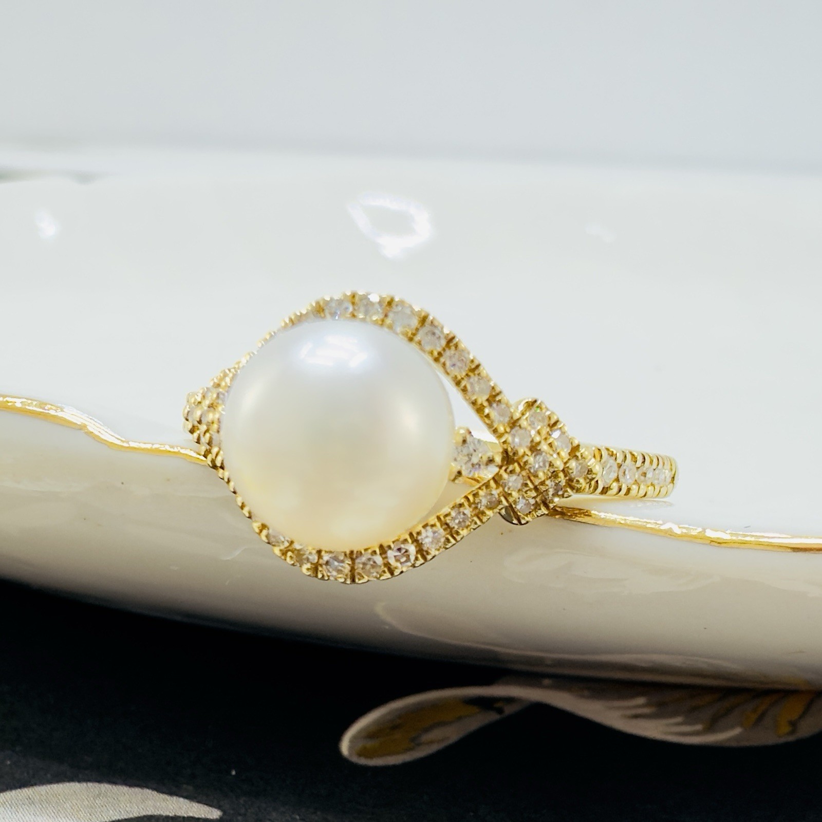 14k Yellow Gold Genuine Cultured Pearl & Diamond Halo Ring, Sz 7, New - Picture 3 of 10