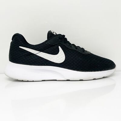 Nike Womens Tanjun 812655-011 Черные кроссовки для бега Размер 6,5