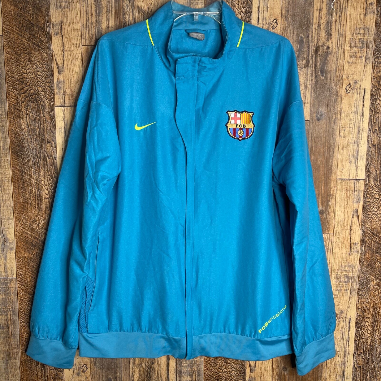 FC BARCELONA FOOTBALL BLUE JACKET ORIGINAL NIKE 237750-414 FC BARCELONA FOOTBALL BLUE JACKET ORIGINAL NIKE 237750-414