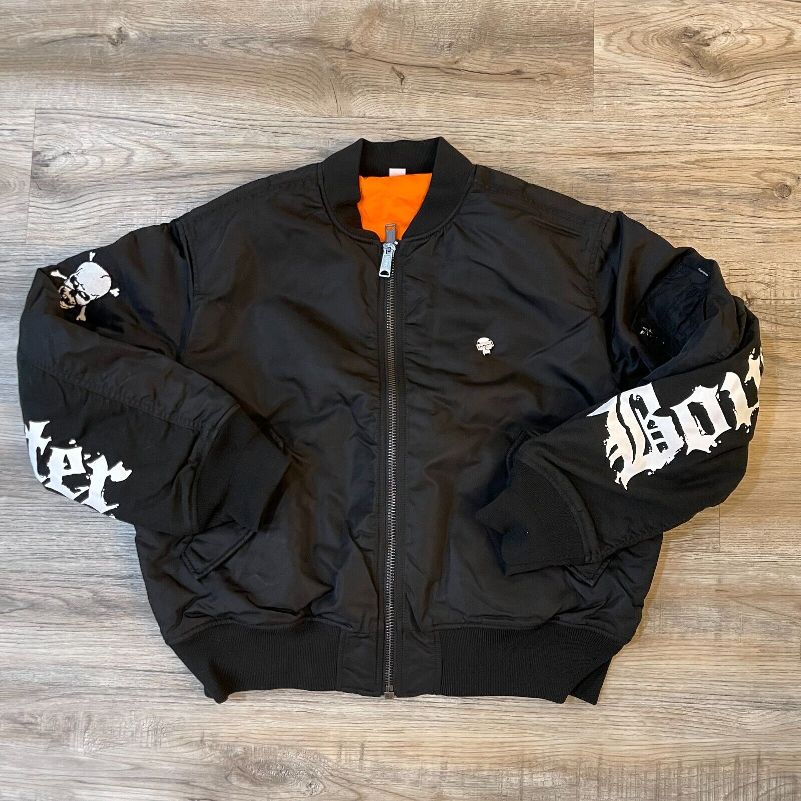 New Supreme x Bounty Hunter MA-1 Reversible Jacket Black New Supreme x Bounty Hunter MA-1 Reversible Jacket Black