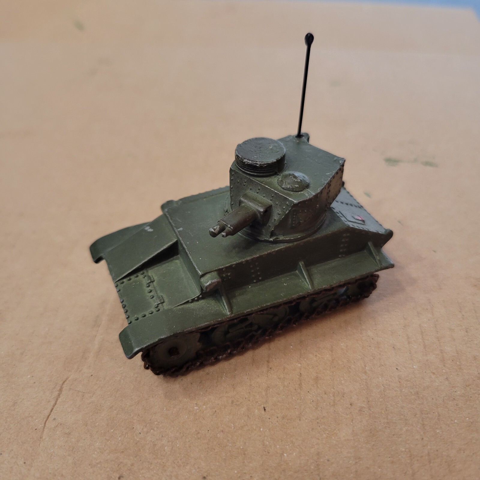 - Light Tank - Model 152 A (9)