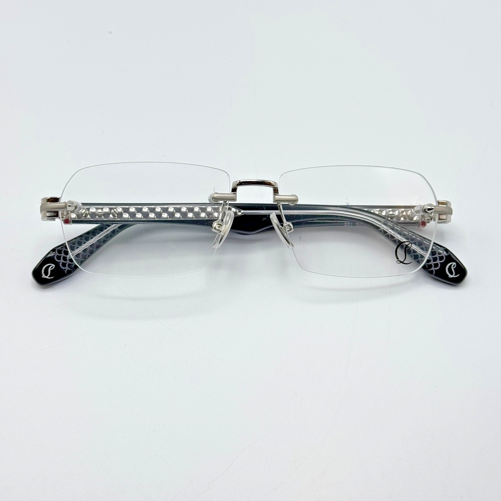 Picture 1 of 4
