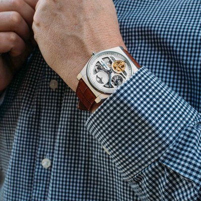 Pre-owned Archetype Rogue Automatic Silver Tan White