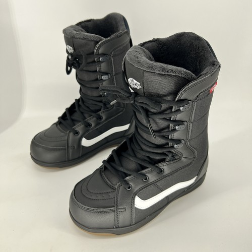 新品VANS HI-STANDARD OG Hi-Standard Pro Snowboard Boot in Black / White | Vans