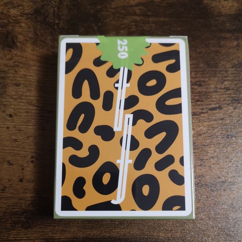 Fontaine X Nickeloden Wild Thornberrys Gilded Edition Playing