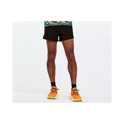 

Мужская короткая одежда Saucony Outpace 2,5 дюйма с разрезом