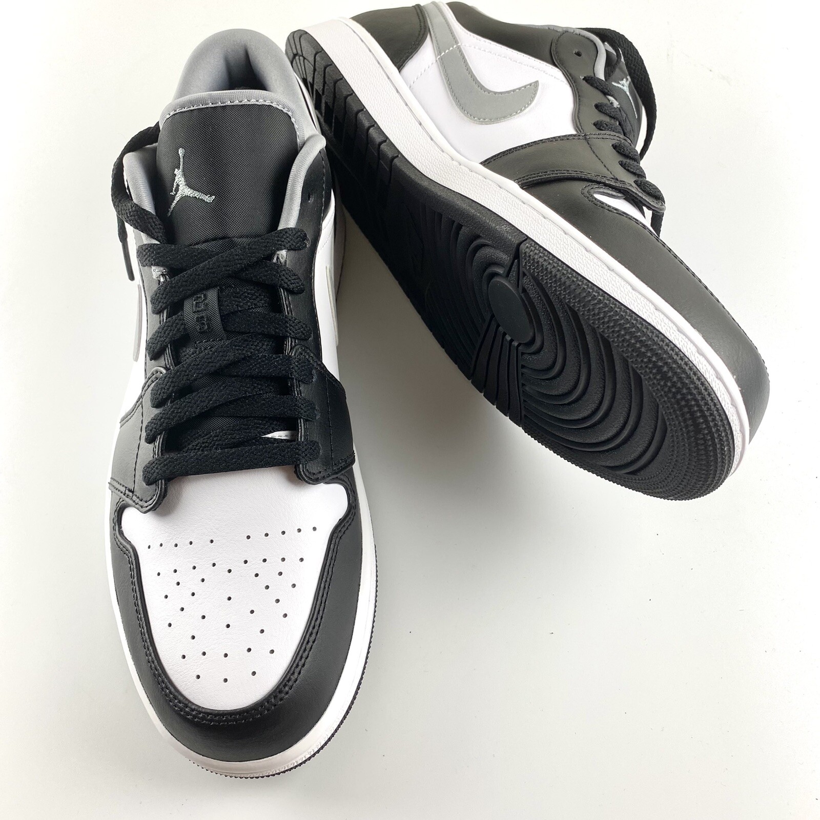 air jordan 1 retro low black white