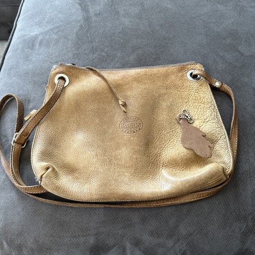 Beaver Roots ビーバールーツ シボ革 オールレザー トートバッグ Roots Canada Purse Tan Brown Leather with Beaver tag | eBay