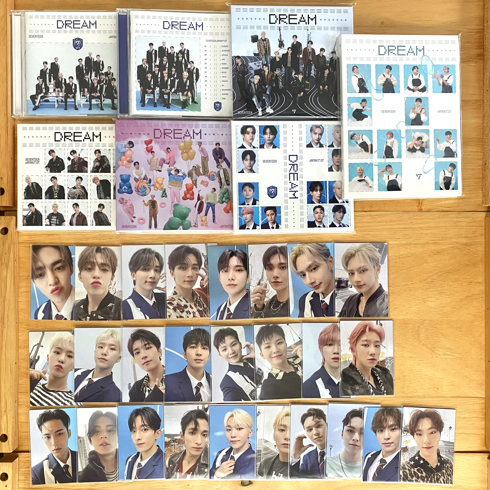 SEVENTEEN Japan 1st EP DREAM set of 7 + 26 Photo cards set SEVENTEEN Japan 1st EP DREAM set of 7 + 26 Photo cards set
