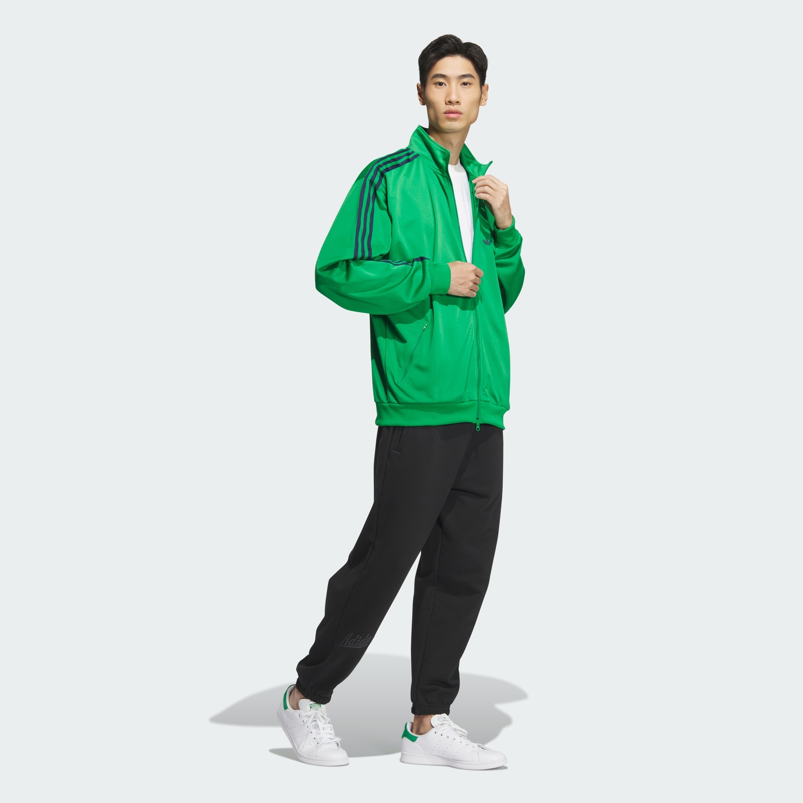【kgr】adidas トラックジャケット　ジャージ　 IZ4923 アディダス トラックジャケット（ジェンダーニュートラル