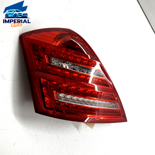 10-13 Mercedes S550 S400 S350 S600 Rear Left Driver Side Tail Light Lamp OE