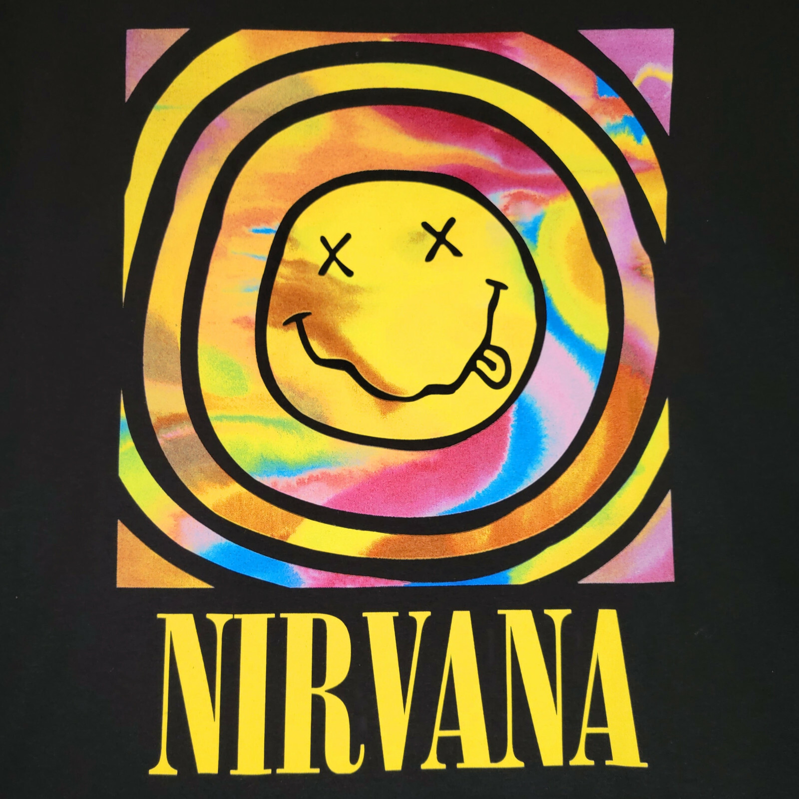 NIRVANA Smiley face T Shirt Mens LARGE L XEYES KURT COBAIN NIRVANA Smiley face T Shirt Mens LARGE L XEYES KURT COBAIN