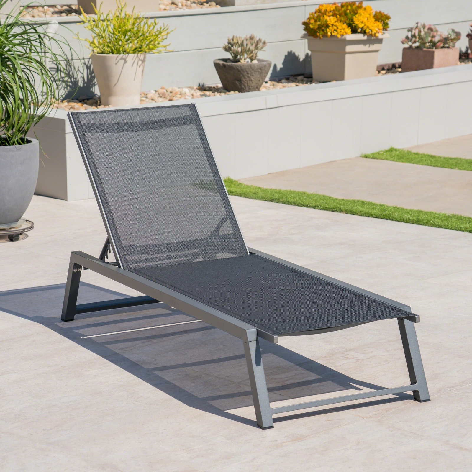 aluminum outdoor lounger