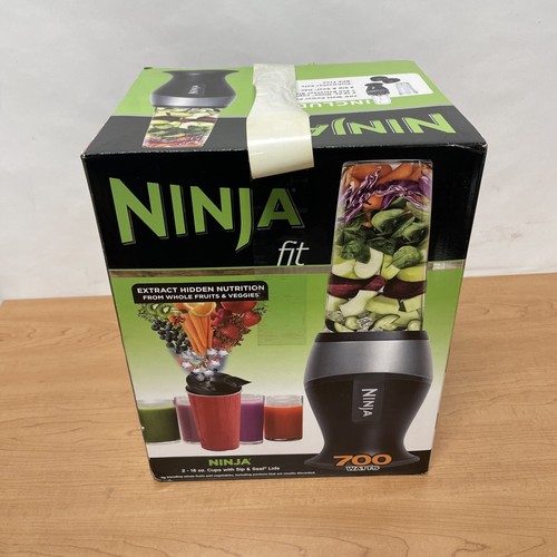 Ninja Fit Personal Single-Serve Blender, Two 16-oz. Cups, QB